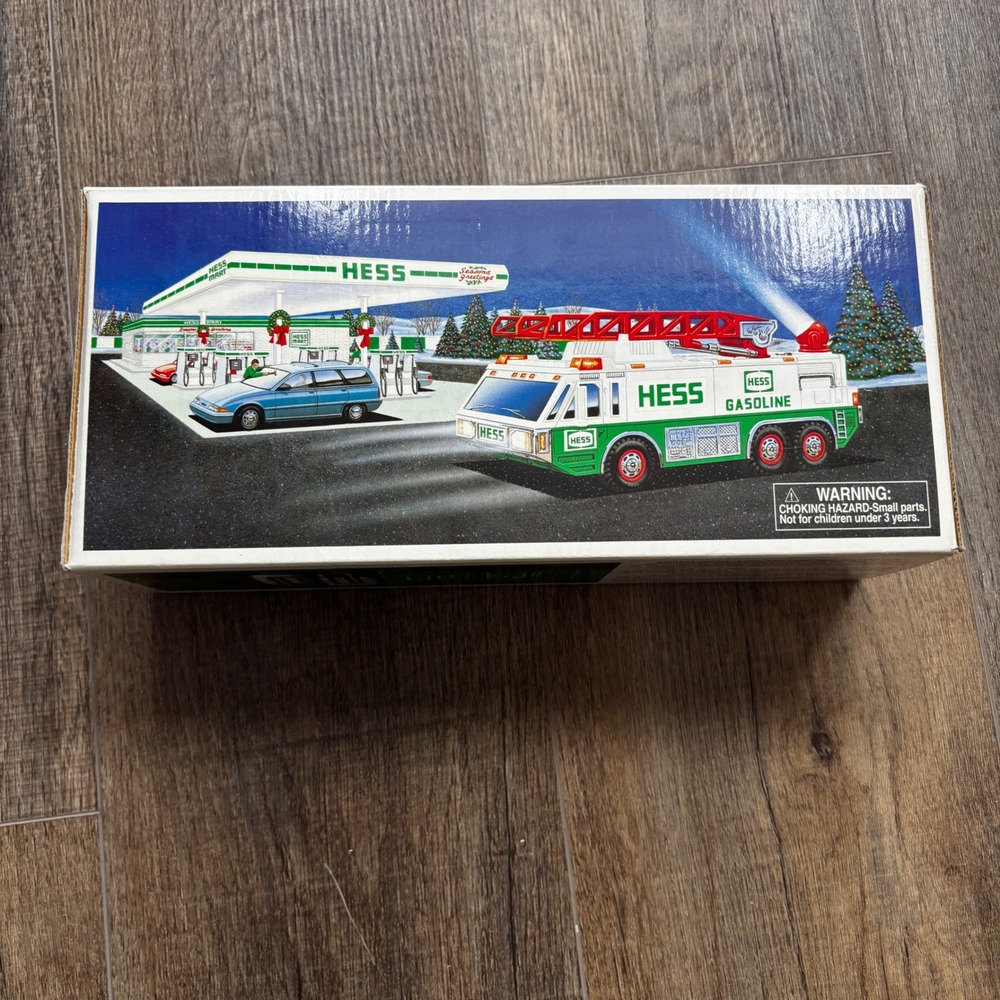 1996 Hess Emergency Truck with Lights and‎ Siren Vintage Collectible Toy Boxed